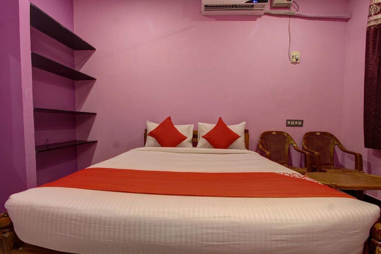 Отель Oyo 38664 Rt Residency Golden Rock Экстерьер фото