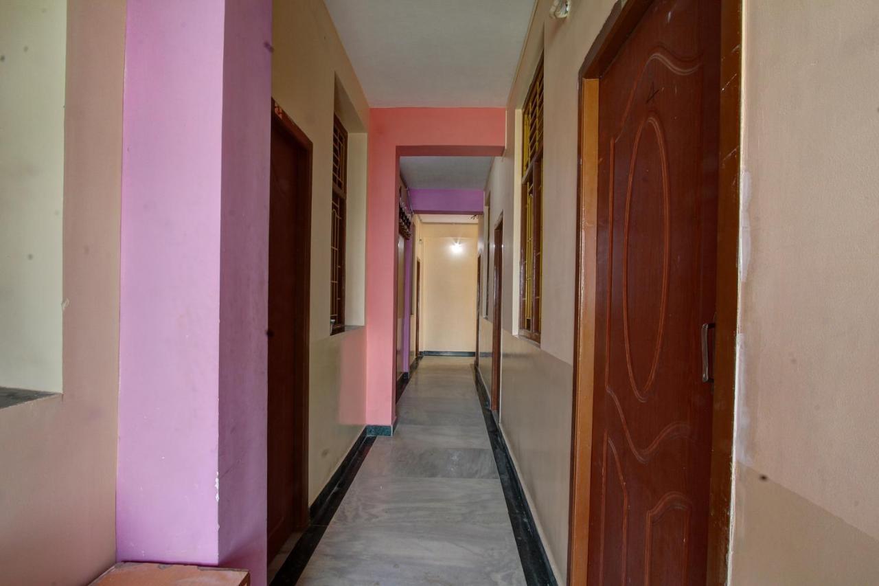 Отель Oyo 38664 Rt Residency Golden Rock Экстерьер фото